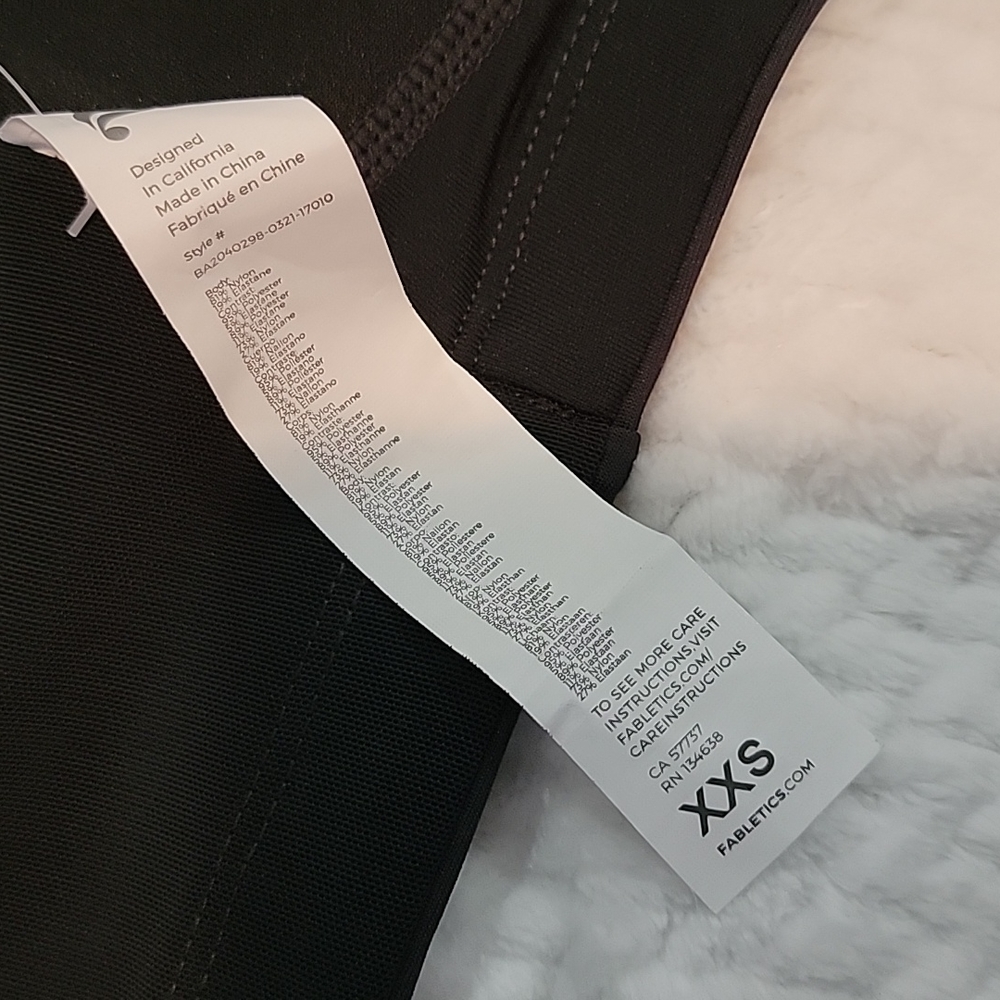 Fabletics Ines Sports Bra - Picture 4 of 7